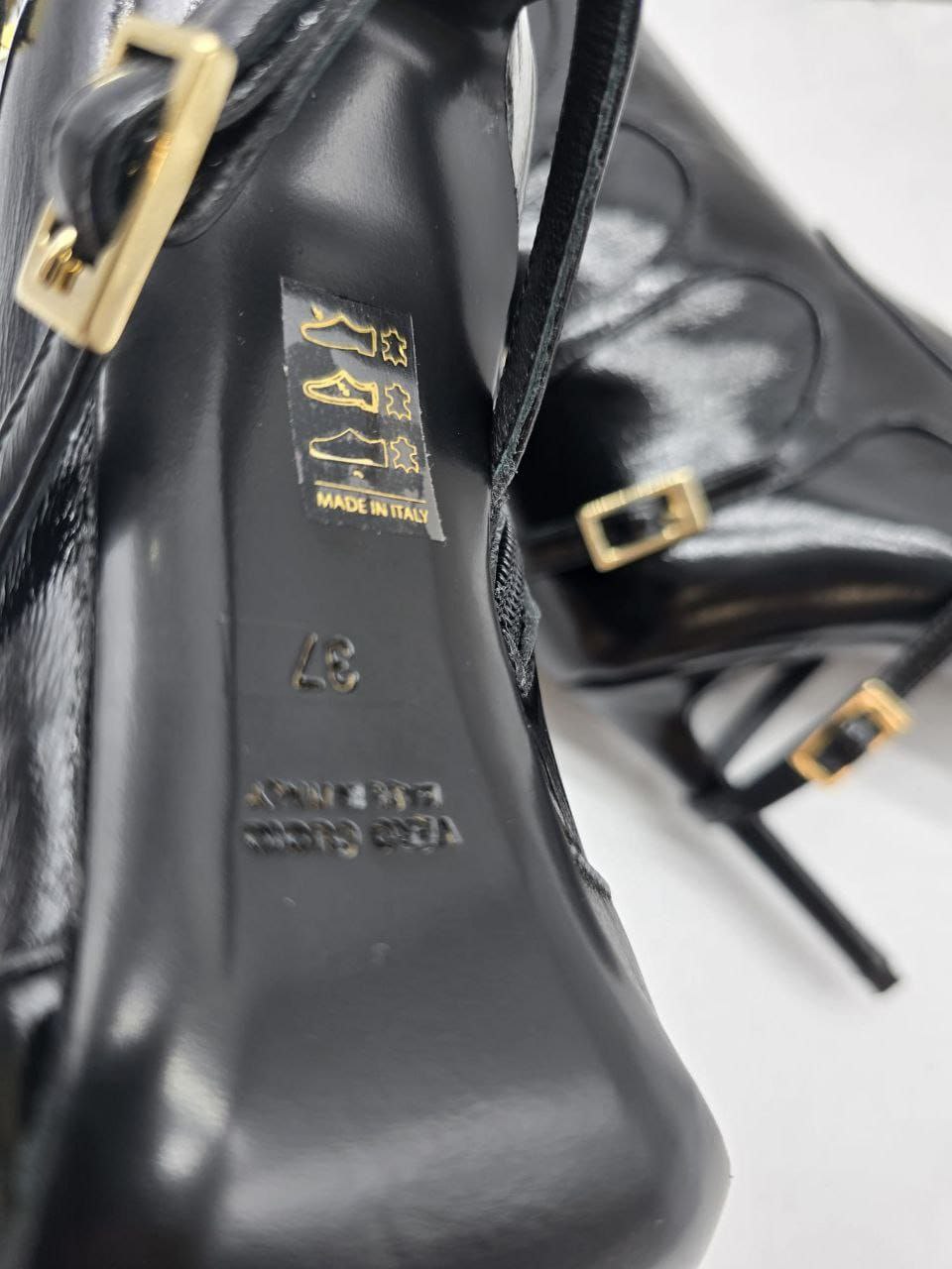 Leather Ankle Boot - DORÉA STORE