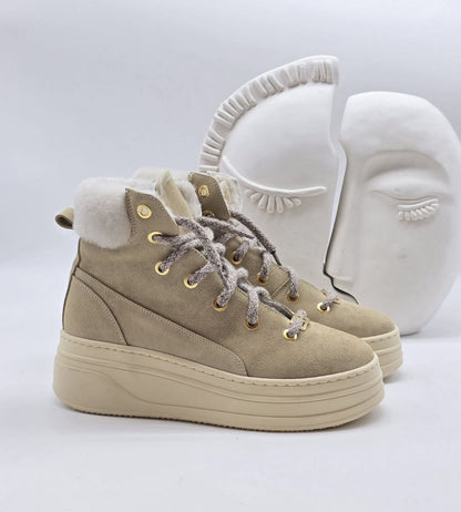 Sneakers in pelle scamosciata - DORÉA STORE