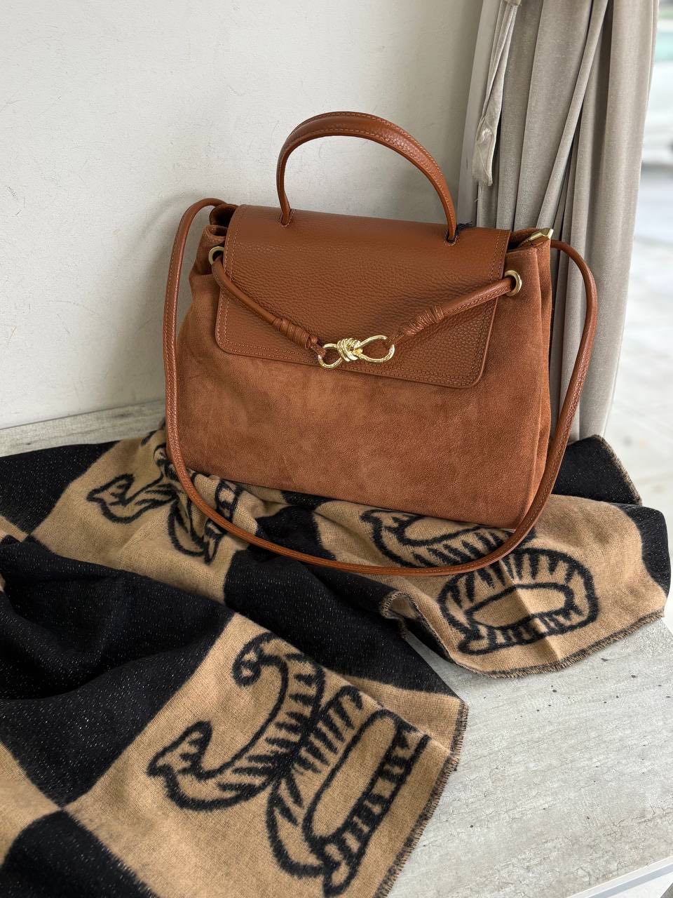 Borsa in pelle scamosciata - DORÉA STORE