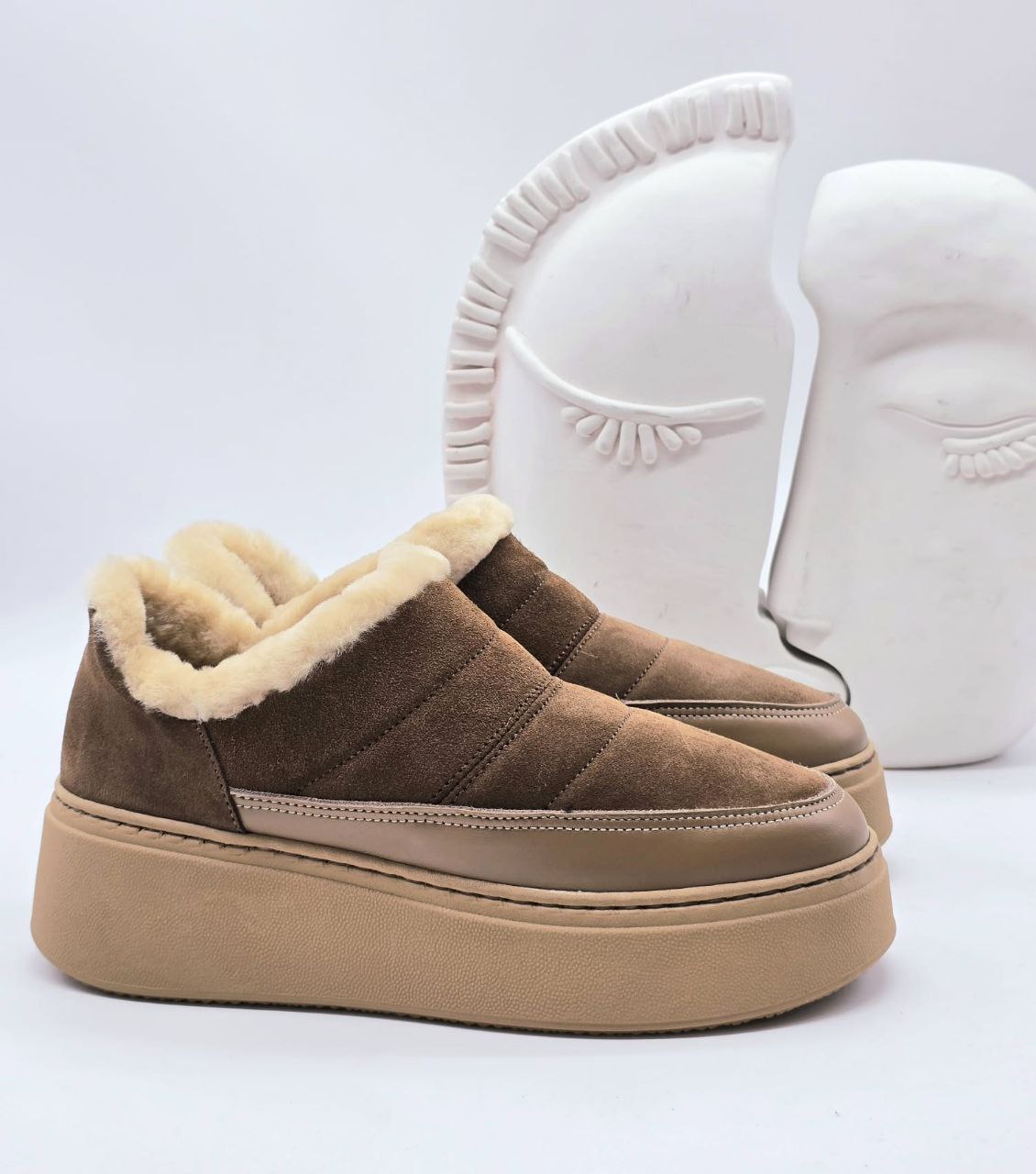 Stivaletto imbottito in pelle scamosciata - DORÉA STORE