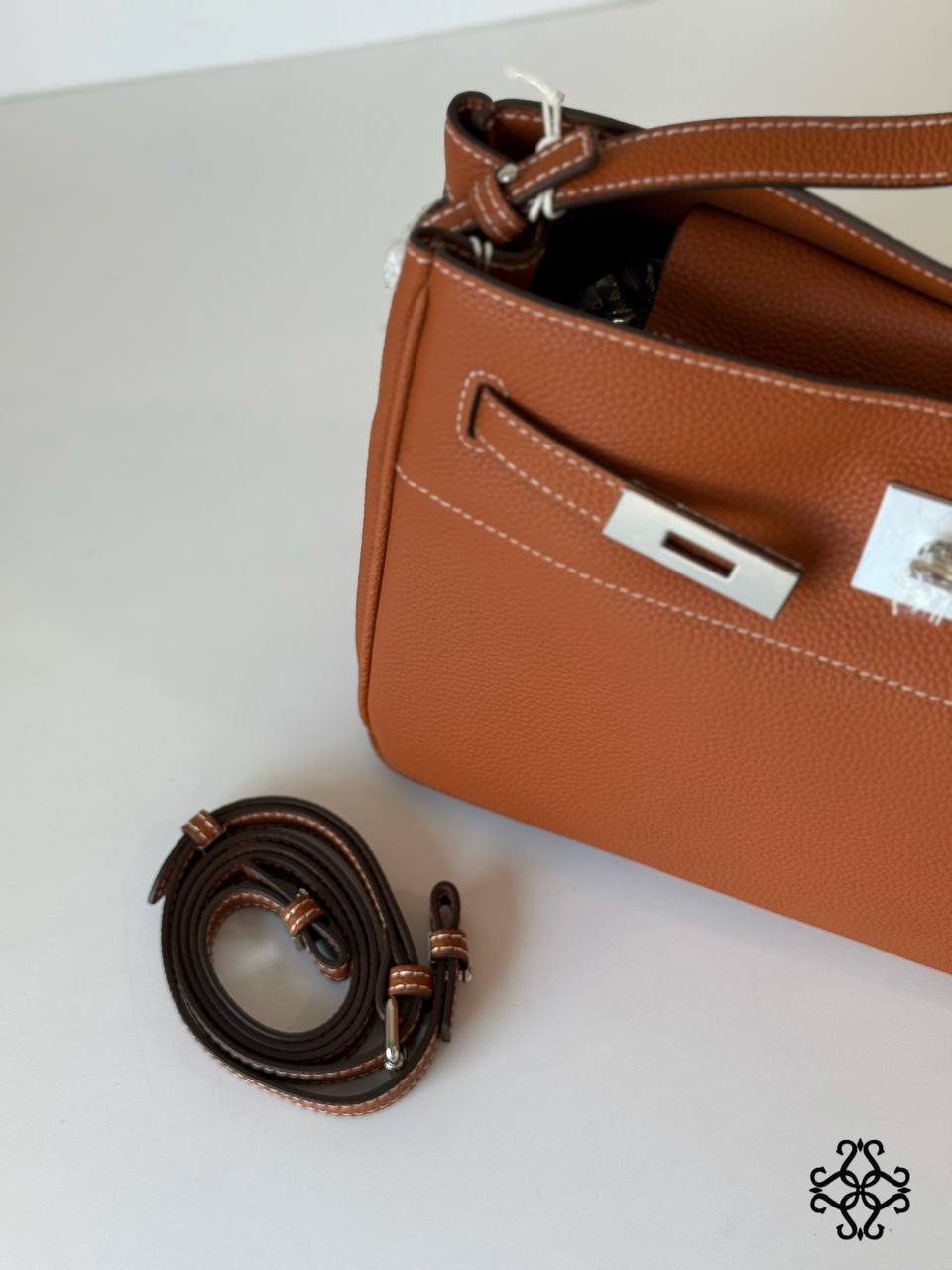 Borsa a spalla con tracolla in pelle - DORÉA STORE